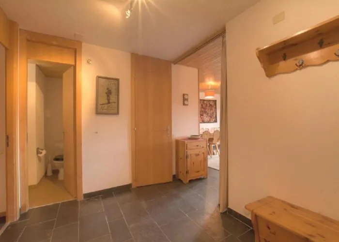 Mercure 205 Au Centre A